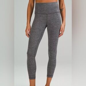 Lululemon high waisted gray legging size 4